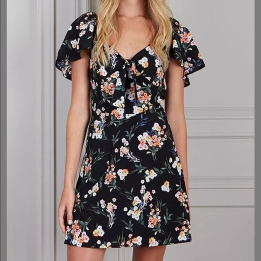 Senlis Aimee tie front bouquet smock floral Dress
